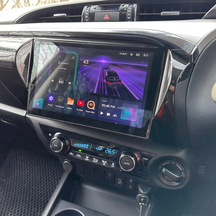 Toyota Hilux android штатная магнитола GPS