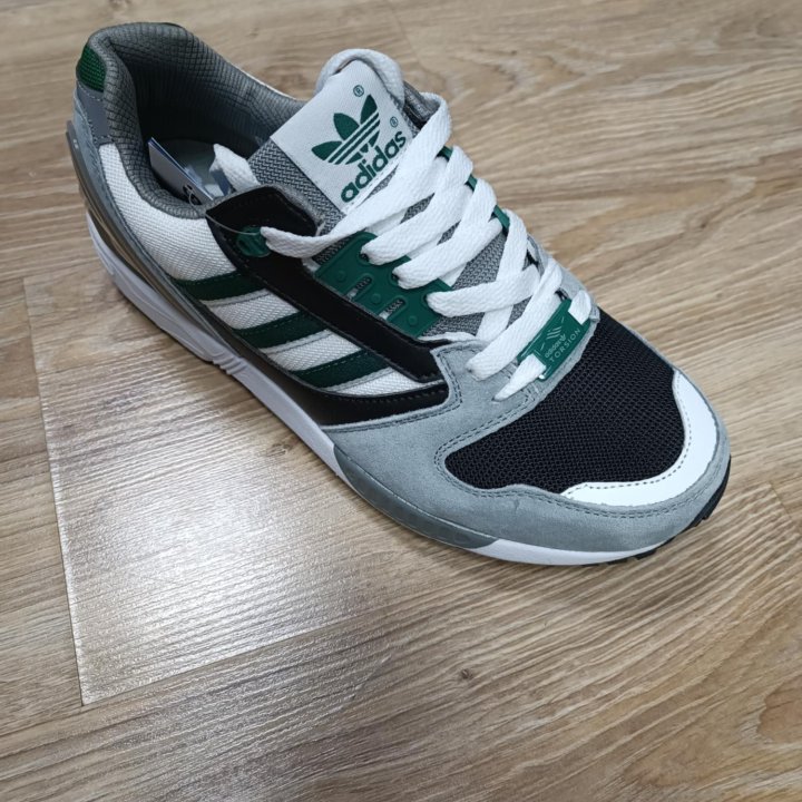 Кроссовки adidas torsion