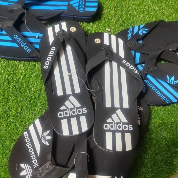 Сланцы adidas