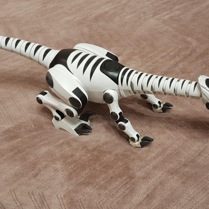 Робот Wow Wee Roboreptile 8065