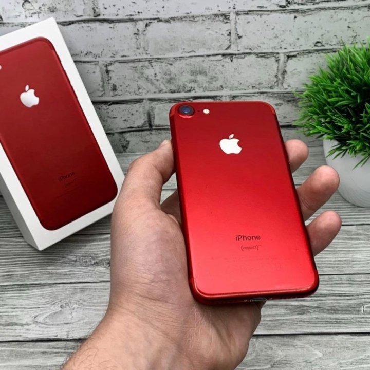 iPhone 7 128gb Red Витринный,Рассрочка/Trade