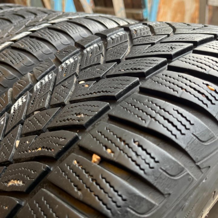 Зима Goodyear UltraGrip Ice SUV GEN-1 235/50 R18