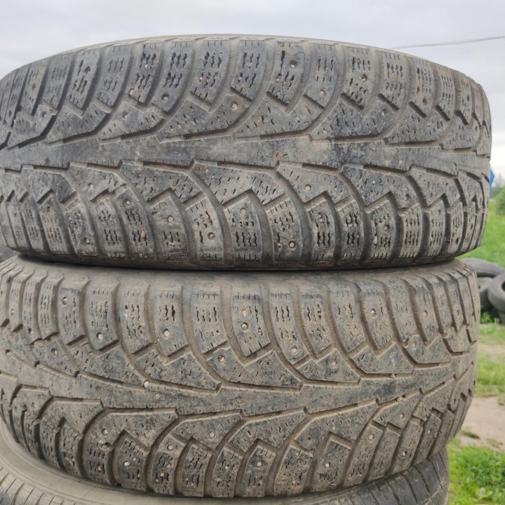 Nokian Hakkapeliitta 5, 205/65/15 пара