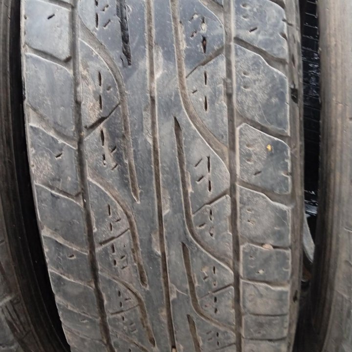 Летние шины 215-75-15 Dunlop