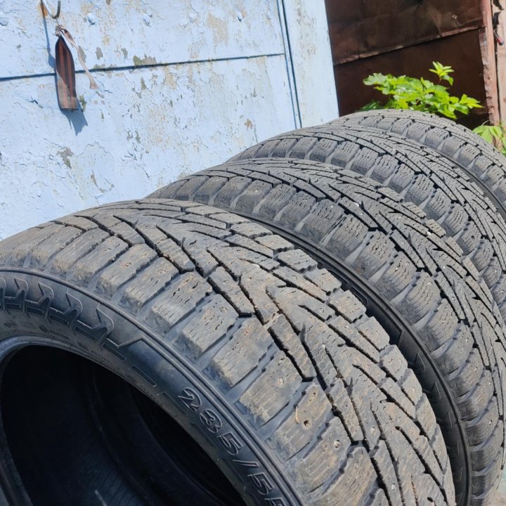 Nokian Hakkapeliitta 7 SUV 235/55 R19