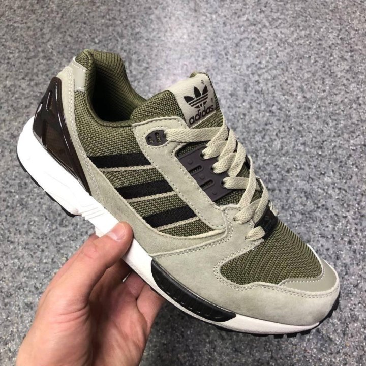 Кроссовки adidas torsion