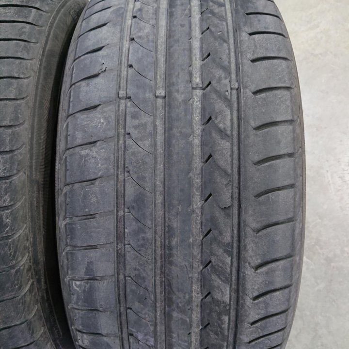 Летние шины GOODYEAR 255/45 18