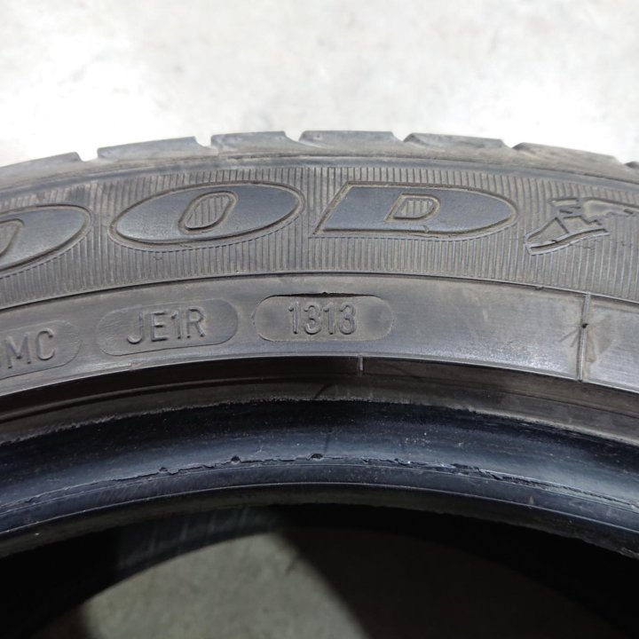 Летние шины GOODYEAR 255/45 18