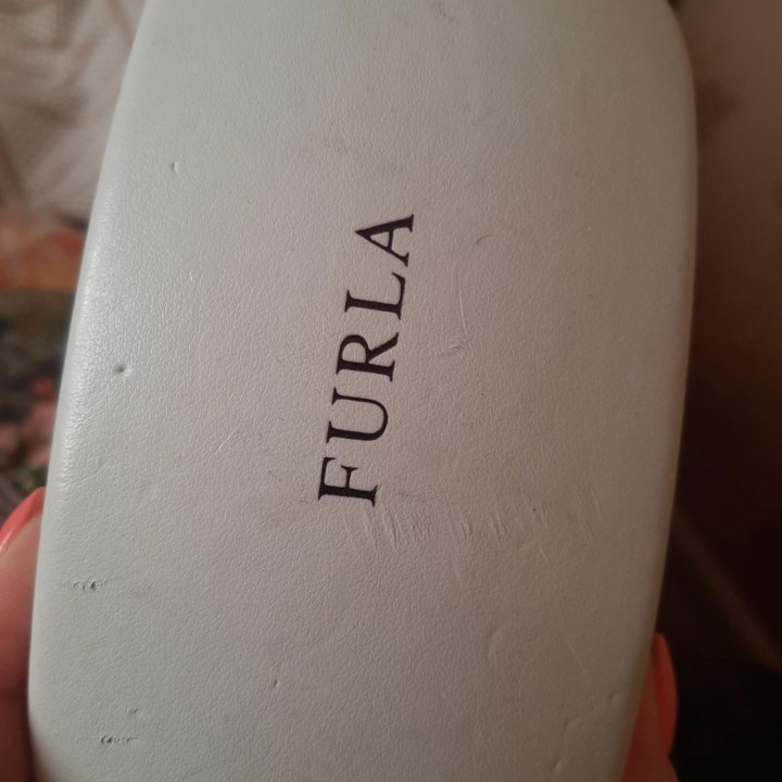 Очечник Furla