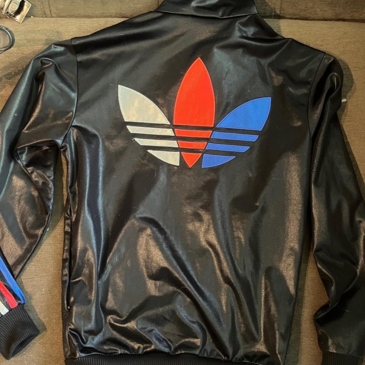 Олимпийки черная adidas chile