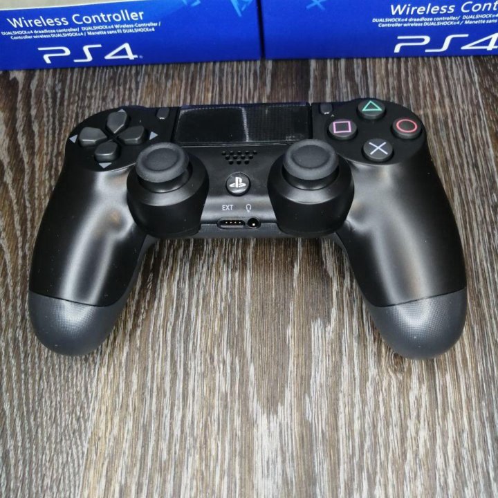 Джойстик PS4 Черный