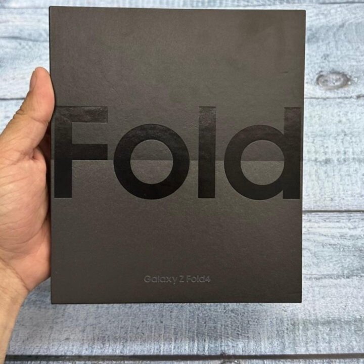 Samsung Z Fold 4 256Gb Grey-Green Новый,Магазин