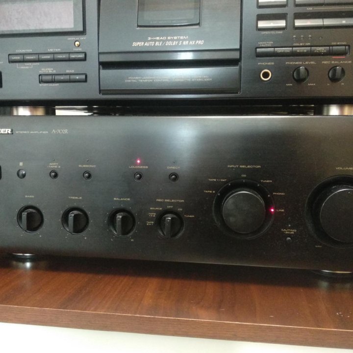 Усилитель Pioneer A-702R