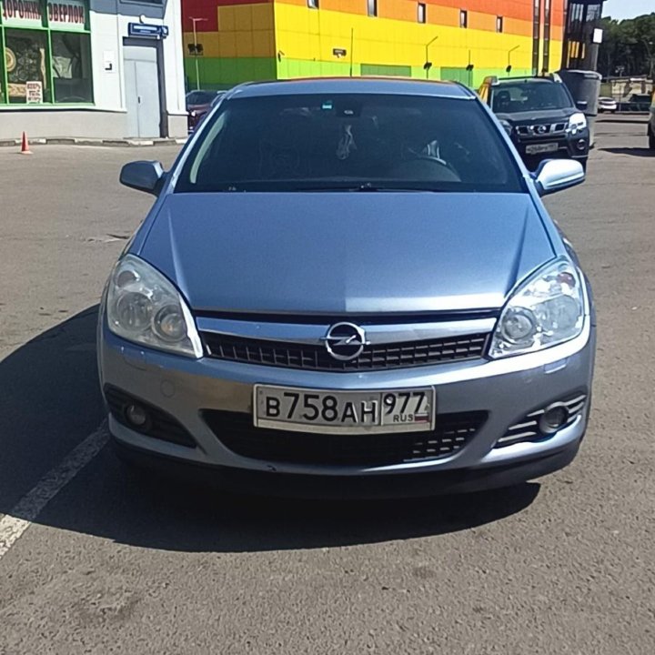 Opel Astra, 2008