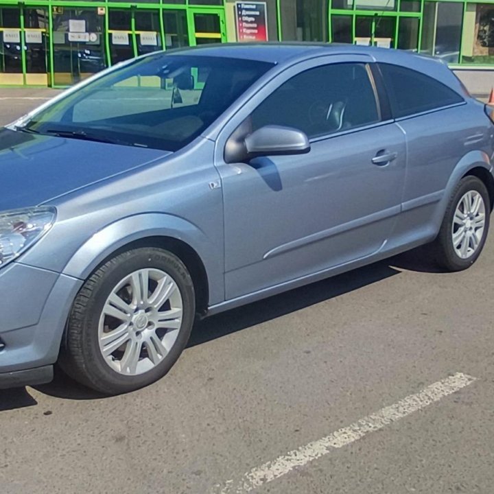 Opel Astra, 2008