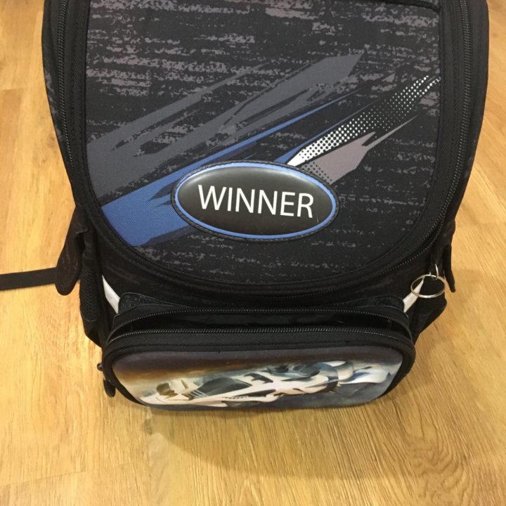 Школьный рюкзак