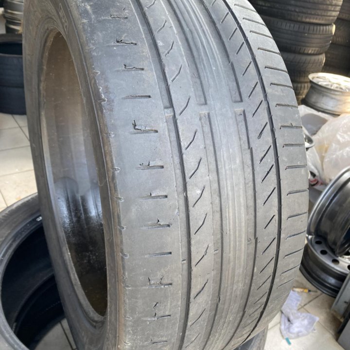 275/45 R21 Continental ContiSportContact 5 SUV