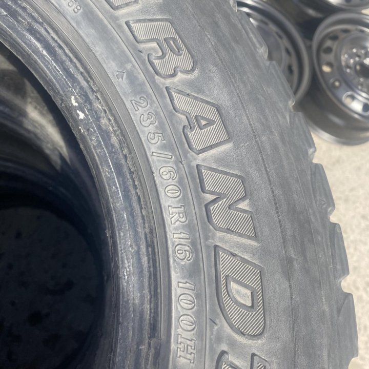 235/60/16 Dunlop грязь