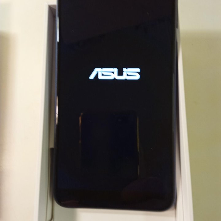 ASUS Zenfone Max Pro M1 ( 3/32, NFC )