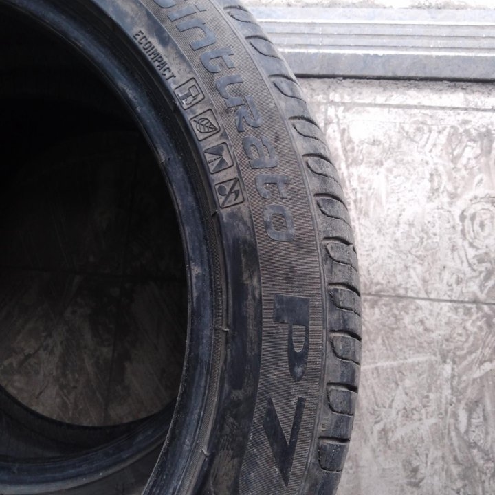 255/45 R18