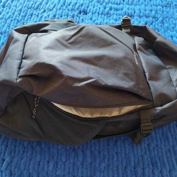 Decathlon quechua 20-литровый рюкзак для походов