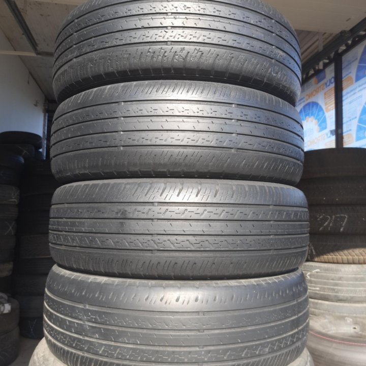 225/65 R17 Dunlop Grandtrek ST30