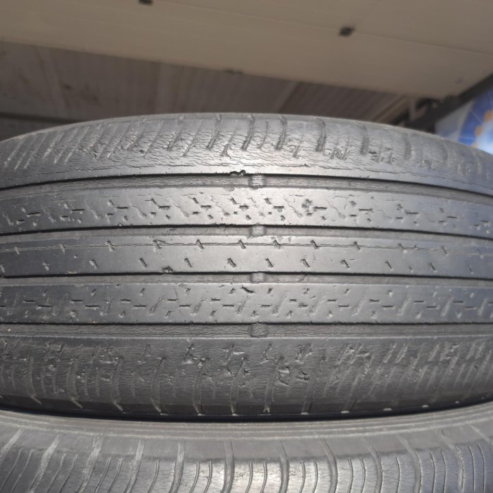 225/65 R17 Dunlop Grandtrek ST30