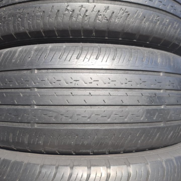 225/65 R17 Dunlop Grandtrek ST30