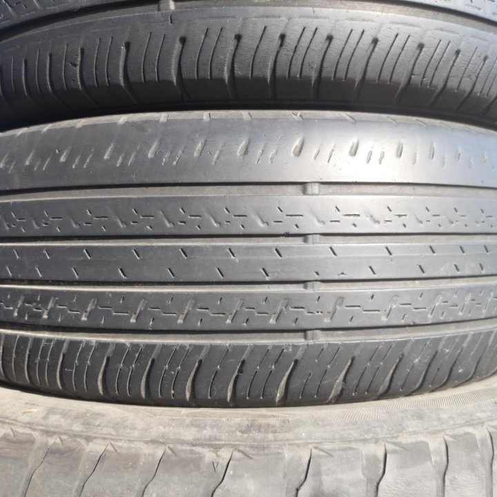 225/65 R17 Dunlop Grandtrek ST30