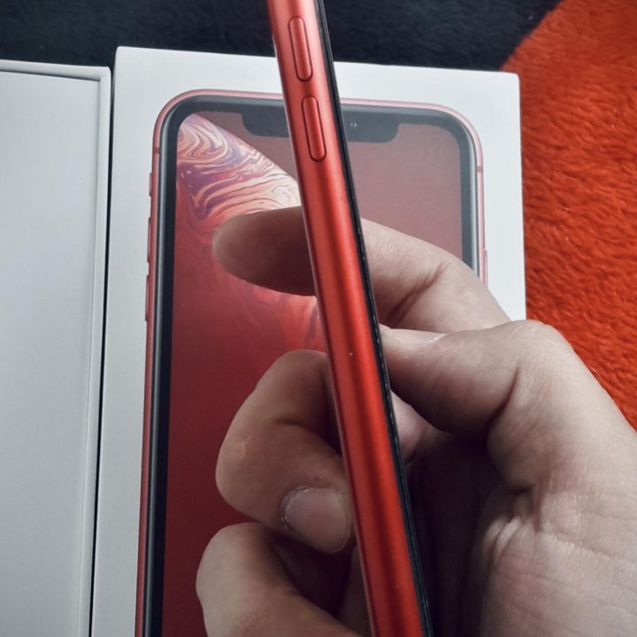 iPhone XR 128 гб Красный лучший