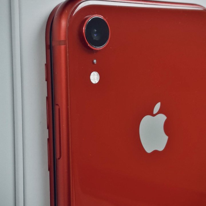 iPhone XR 128 гб Красный лучший