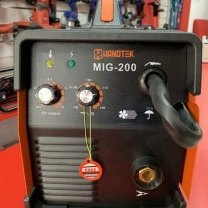 Handtek 220. Handtek mig 200. сварочный полуавтомат handtek. handtek mma 200.