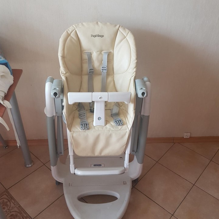 Кресло для кормления ребенка peg perego