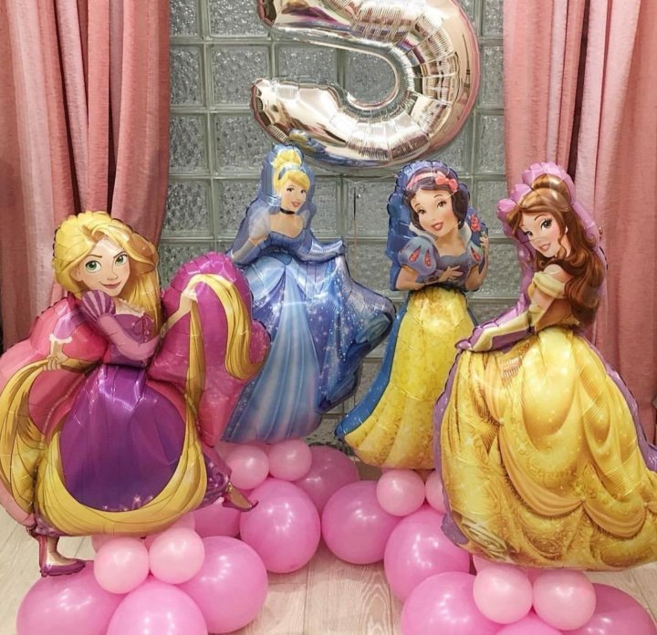 Бал шаров. Шары принцессы. Композиции из шаров с принцессами. Шары принцессы Диснея. Шарик принцесса.