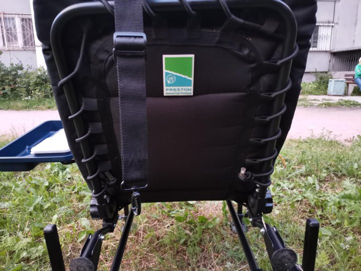 Кресло preston innovations monster feeder chair