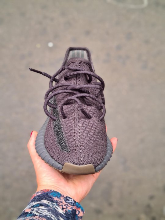 yeezy 360 v2 cinder