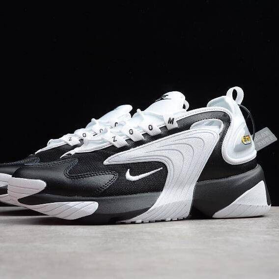 nike zoom 2000k