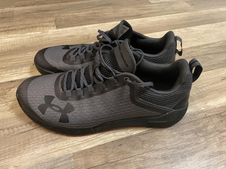 Кроссовки under armour charged legend TR – купить в Кудрово, цена 3 000  руб., продано 30 августа 2020 – Обувь