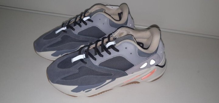 yeezy boost 700 purple running shoes