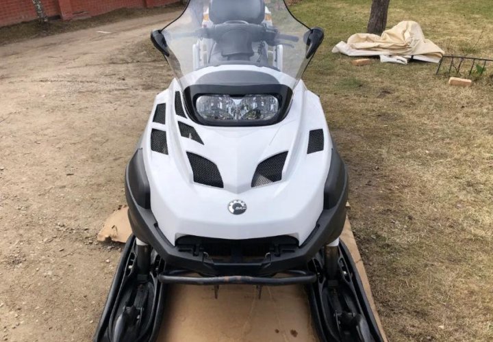 Brp армеец 800 снегоход. Брп линкс ети про. Brp lynx yeti. Брп линкс ети про. Brp lynx yeti pro 2011 года.