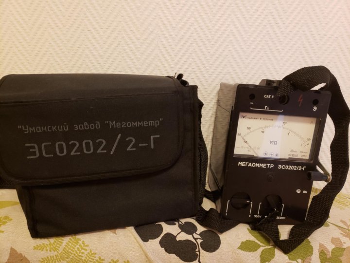 Мегаомметр эс 0202 2г. Измеритель вибрации АТТ-9002.