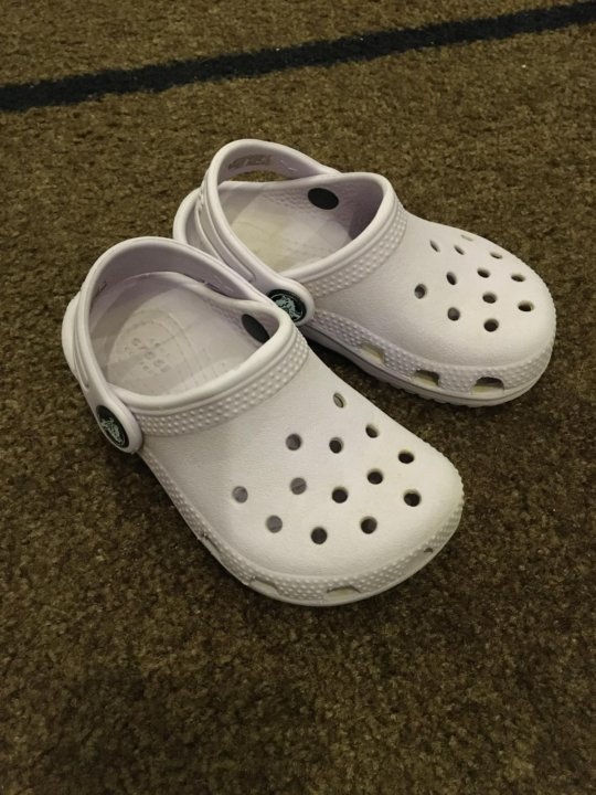 crocs size 6 c 7