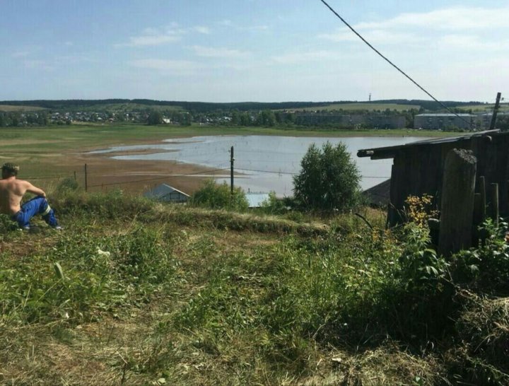Юго-камский пруд. Юго-камский пруд. Юго камский новости. Юго камский новости. Пожар в заводе в юго камске.