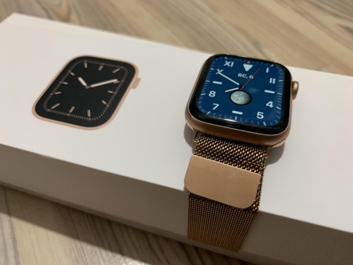 iwatch 5 44mm gold