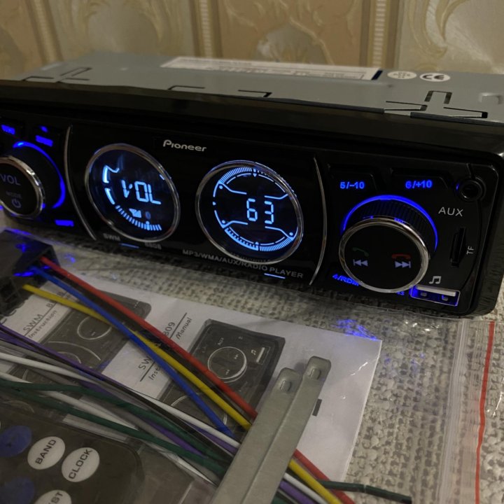 Pioneer aux bluetooth