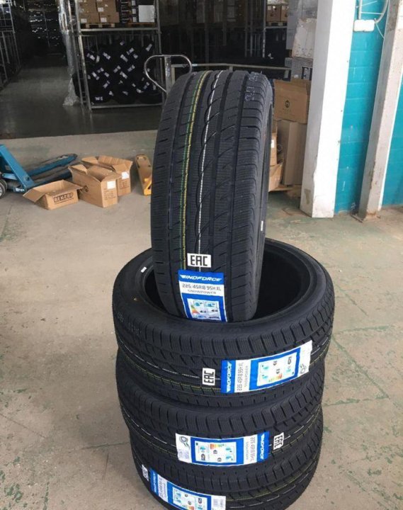 235 55 r20 зимняя. Автомобильная шина Windforce Snowpower 235/45 r18 98h зимняя.