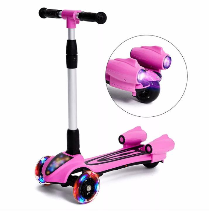 Включи быстрый самокат. Jet Scooter самокат с паром. Jet Scooter реактивный самокат. Самокат свет звук дым Scooter Jet. Самокат Scooter трехколесный розовый.