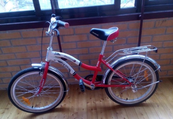 Авито купить велосипед бу подростковый. Велосипеды б у подростковые. Подростковые велосипеды 90-х годов Тиса. Прибалтийский подростковый велосипед красный СССР. Велосипед подростковый бу.