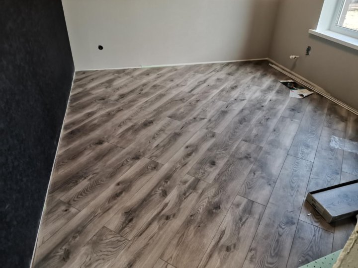 Амиата ламинат кроностар. "madera"mini №029 дуб венский. Westerhof дуб арлон а24028. Westerhof дуб арлон а24028. Укладка линолеума.