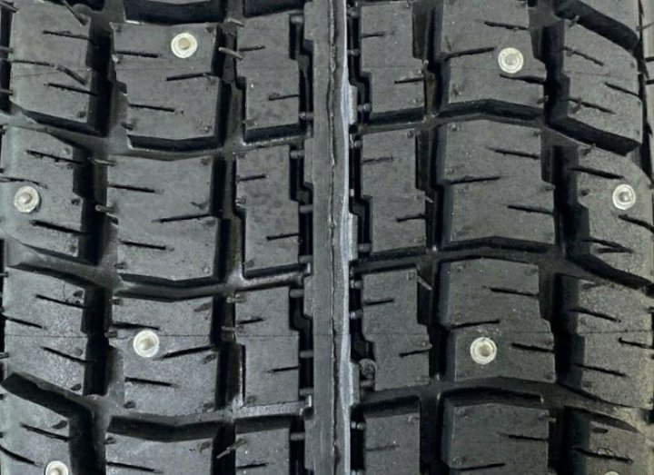 185 75r16c forward. 185/75/16 Форвард 301. Форвард 301 185/75 r16c. 185/75r16c forward professional 301 104/102r TL (х0000018248). АШК forward professional 301 r16c 185/75 104/102r шип TT камера.